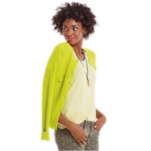 Cabi Loren Chartreuse Green Cardigan size M - Picture 2 of 10